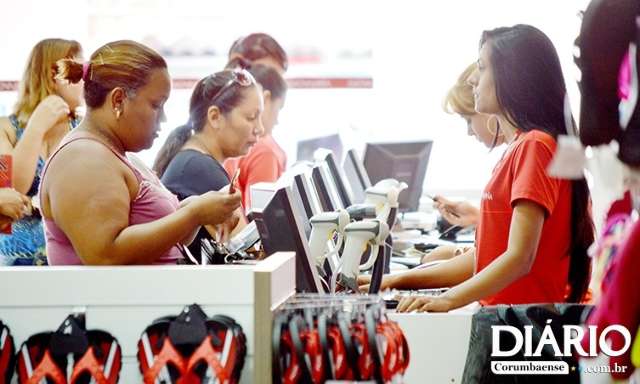 Setor de servi&ccedil;os &eacute; destaque na gera&ccedil;&atilde;o de empregos, em cinco meses