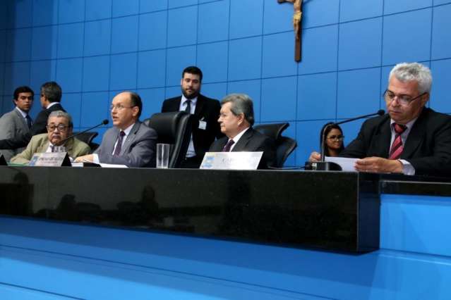 Deputados aprovam extin&ccedil;&atilde;o da Ag&ecirc;ncia Estadual de Imprensa Oficial 