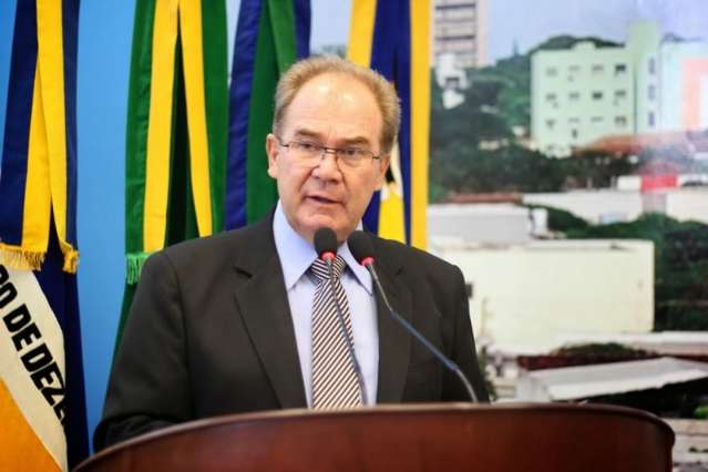 Prefeitura tenta, de novo, encontrar interessado em construir sede da C&acirc;mara