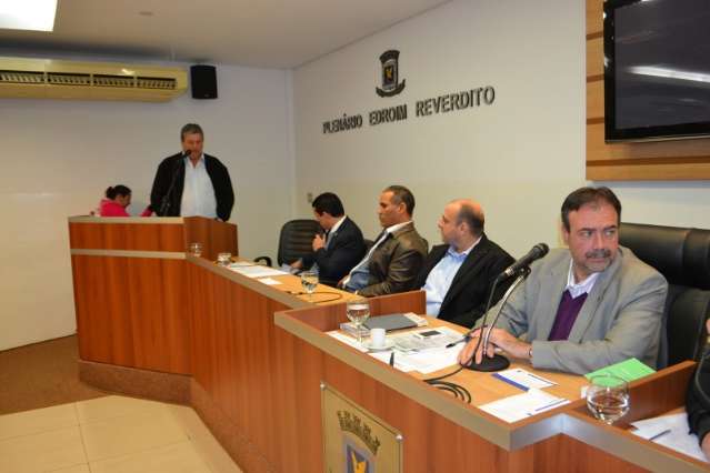 CPI suspende depoimento e vai se &ldquo;armar&rdquo; para desvendar Salute