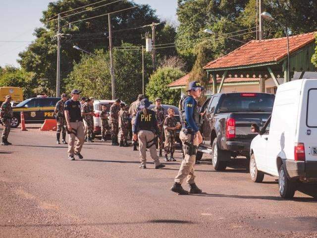 Alunos do Projeto Florestinha realizam a&ccedil;&atilde;o para evitar atropelamento de animais