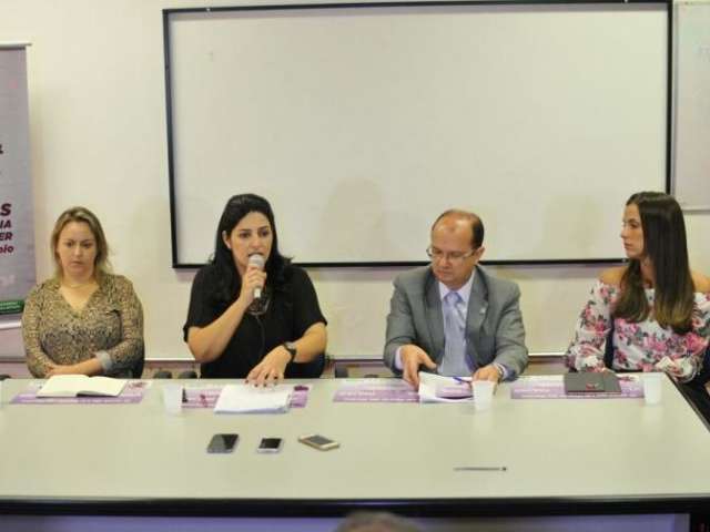 Mulheres est&atilde;o denunciando &#039;ao menor sinal de viol&ecirc;ncia&#039;, diz subsecret&aacute;ria