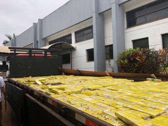 A&ccedil;&atilde;o com o apoio do ex&eacute;rcito apreende 626 quilos de maconha na MS-164