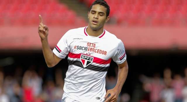 Reservas do S&atilde;o Paulo garantem vit&oacute;ria diante do Mar&iacute;lia no Morumbi