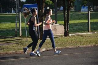 Correr é uma alternativa para acabar com o sedentarismo (Foto: Cleber Gellio)