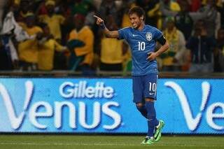 Neymar foi o nome do jogo com três gols marcados (Foto: Mowa Press/Divulgação)