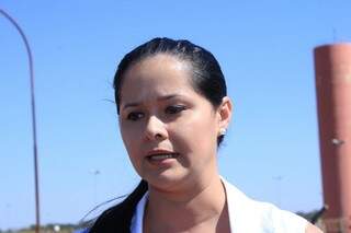  Elani Laborda veio de Manaus para conversar com o cliente, mas não conseguiu nem entrar no presídio. (Foto: Marina Pacheco)