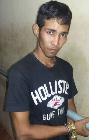 Preso ap&oacute;s agredir ex-mulher, rapaz &eacute; reconhecido por v&iacute;timas de assalto