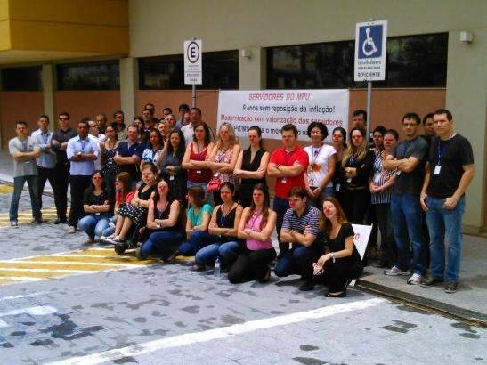Servidores do MPF paralisam atividades em Campo Grande