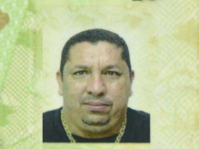 Dupla &eacute; condenada a 30 anos de pris&atilde;o por matar empres&aacute;rio a tiros