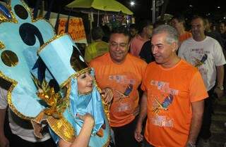 Ruiter e Reinaldo durante o carnaval de Corumbá deste ano (Foto: Chico Ribeiro/Governo do Estado)