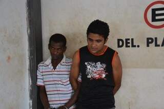 PM prende dupla suspeita de arrombar 8 com&eacute;rcios em 2 meses