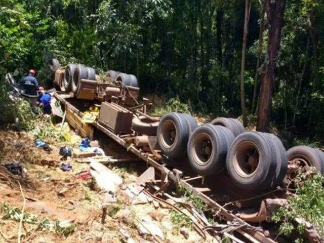 Pais morreram com o filho de 6 anos e beb&ecirc; de apenas 2 meses de vida