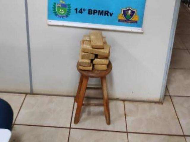  Pol&iacute;cia prende dois passageiros transportando supermaconha em &ocirc;nibus de viagem 
