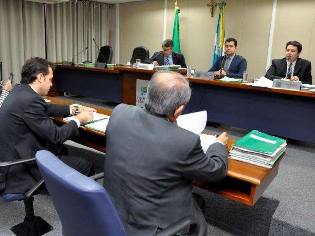 Deputado quer mudar regras sobre cobran&ccedil;a de multas aos prefeitos