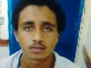 Preso usa telha para pular muro e fugir de penitenci&aacute;ria estadual