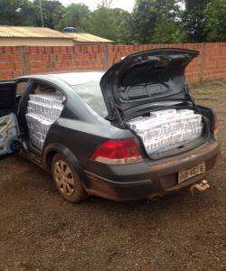 Pol&iacute;cia apreende contrabando de cigarro avaliado em R$ 20 mil