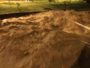 Depois de temporal, Inmet alerta para mais um dia de chuvas intensas 