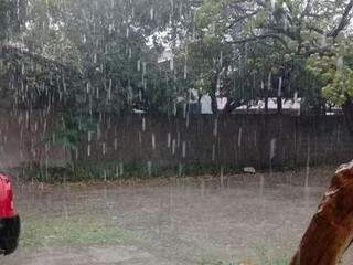 Chuva em Porto Murtinho (Foto: Direto das Ruas)