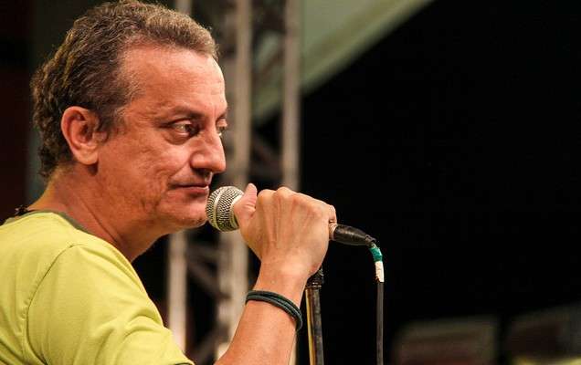 Vocalista do B&ecirc;bados Habilidosos sofre princ&iacute;pio de infarto em Campo Grande