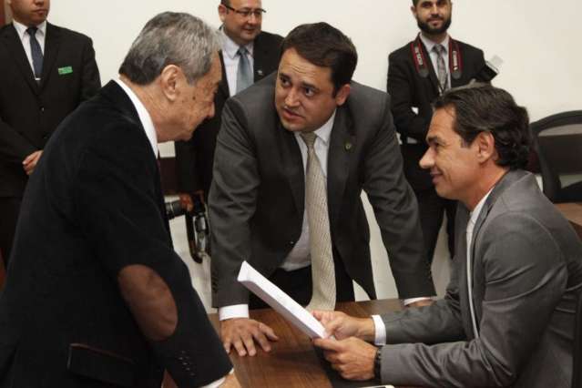 Com emendas rejeitadas, MPC ir&aacute; reduzir de 7 para 4 procuradores