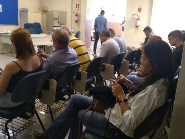 Mutir&atilde;o para renegociar d&iacute;vidas com escolas quer recuperar R$ 1,5 milh&atilde;o