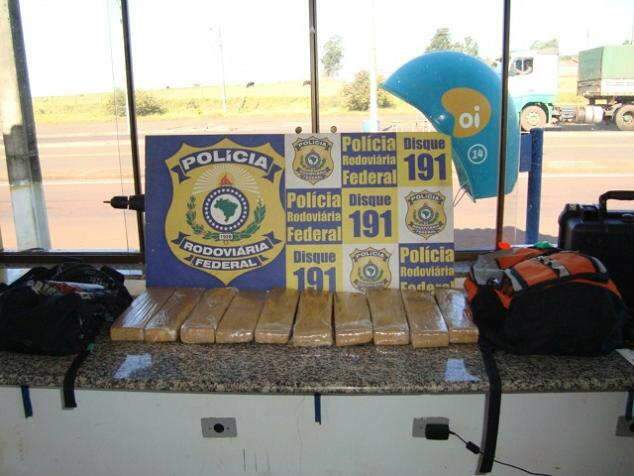  Em menos de 3 horas, PRF apreende 62 quilos de maconha na regi&atilde;o de Ponta Por&atilde; 