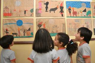 Crianças na Escola Municipal Geraldo Castelo. (Foto: Minamar Júnior)