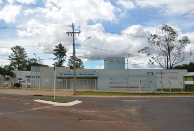 Familiares esperam libera&ccedil;&atilde;o de corpo de mec&acirc;nico  h&aacute; dois dias 