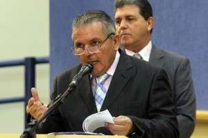 DEM deve se aliar com PSDB e MD se o PMDB fechar com PT no Estado