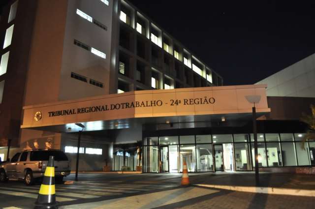 TRT publica 100 maiores devedores; d&iacute;vidas somam R$ 625 milh&otilde;es