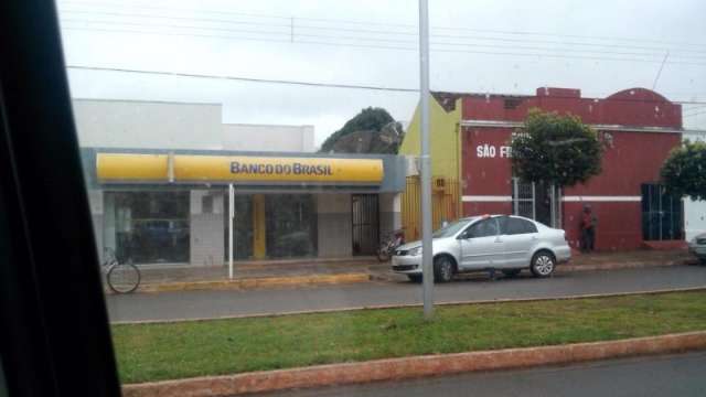 Flagrado em vaga de deficiente, prefeito assume erro e diz que &eacute; monitorado