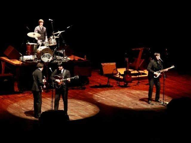 Com 34 anos de cover, Beatles 4Ever apresenta espet&aacute;culo em Campo Grande