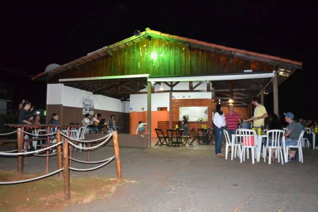 Chorinho ganha endere&ccedil;o novo com menu de boteco aos domingos