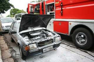 Incêndio foi controlado por funcionários do Sesc que utilizaram extintores para conter o fogo. (Foto: Marcos Ermínio)