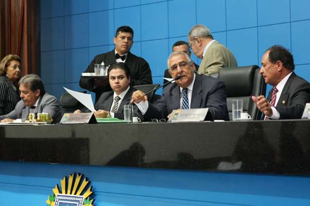 Defensoria prop&otilde;e criar 312 cargos para substituir comissionados