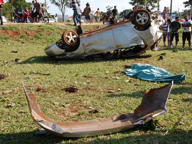  Vel&oacute;rio de adolescente morto em acidente come&ccedil;a &agrave;s 18h no Parque das Primaveras