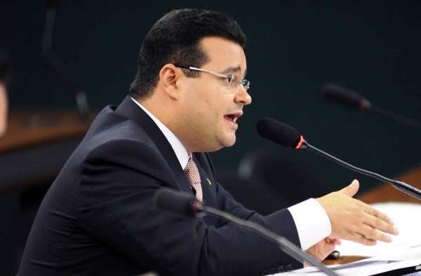 Ap&oacute;s morte de policial, deputado F&aacute;bio Trad critica banaliza&ccedil;&atilde;o da vida 