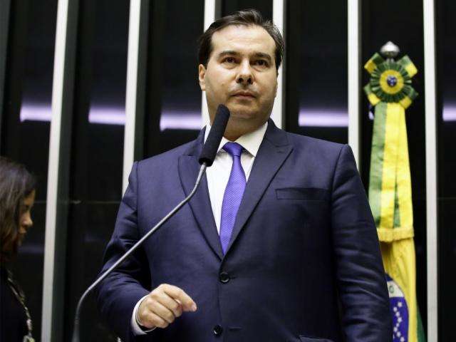 Com 334 votos, Rodrigo Maia &eacute; reeleito presidente da C&acirc;mara dos Deputados