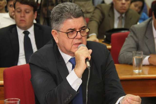 Varredura encontrou &#039;falhas&#039; em R$ 1,7 milh&atilde;o em benef&iacute;cios, diz secret&aacute;rio