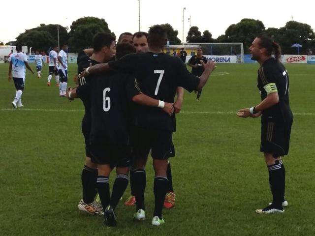 Oper&aacute;rio vence Ivinhema e aumenta chances de chegar a semifinal do Estadual