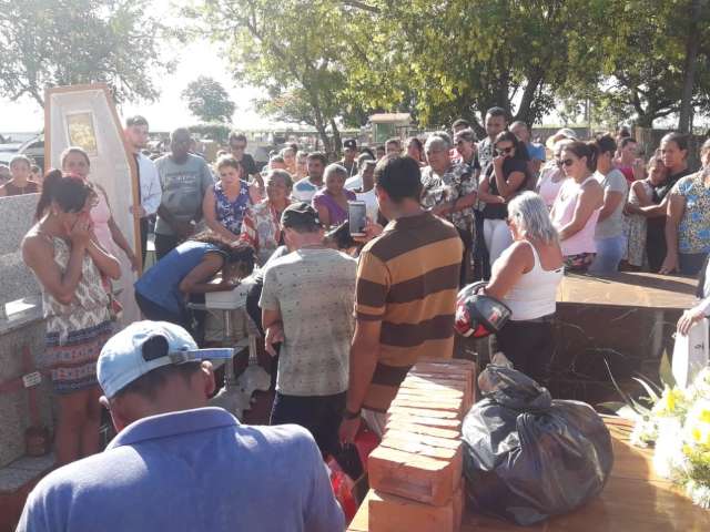 Em depoimento de 2 horas, jovem admite ter matado namorada e a filha