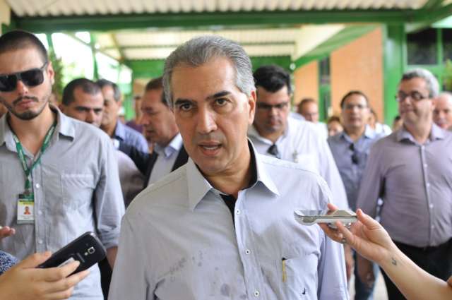 Reinaldo garante aumento e deputados ter&atilde;o R$ 1 mi em emendas