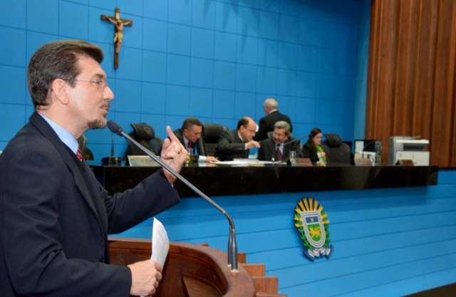 Assembleia cria Frente Parlamentar contra a maioridade penal