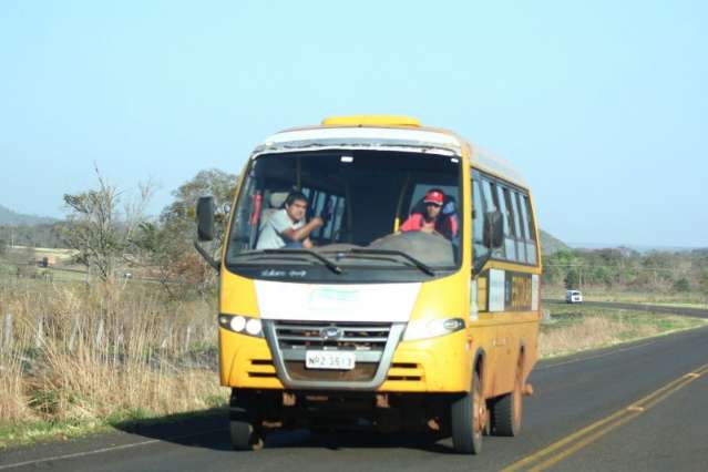 Aulas em escola ind&iacute;gena est&atilde;o suspensas, mas transporte escolar voltou hoje