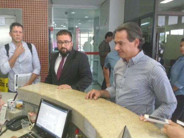 Prefeito vai a Bras&iacute;lia tentar destravar recursos de obras para Capital