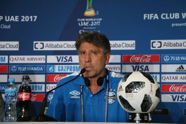 Real Madrid &eacute; assunto proibido no Gr&ecirc;mio at&eacute; amanh&atilde;, diz Renato Ga&uacute;cho