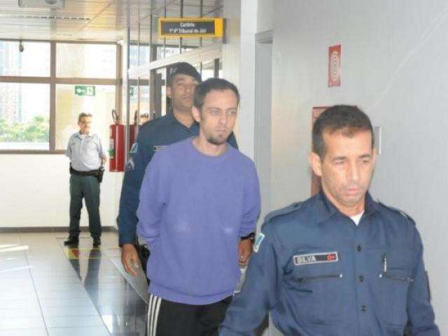 Assassino confesso de Mayara Amaral vai a j&uacute;ri em novembro 