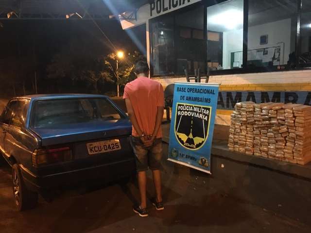 PMR encontra 112 quilos de maconha sob a lataria de ve&iacute;culo na MS-289