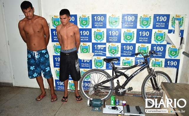 Dupla rouba transportadora e diz que venderia produtos para arrecadar dinheiro